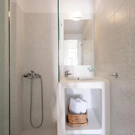 Villa Red Cliff Santorini - Volcano View & Jacuzzi *