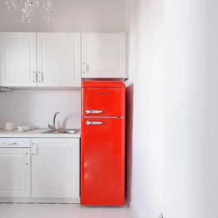 Red Cliff Santorini - Volcano View & Jacuzzi Villa