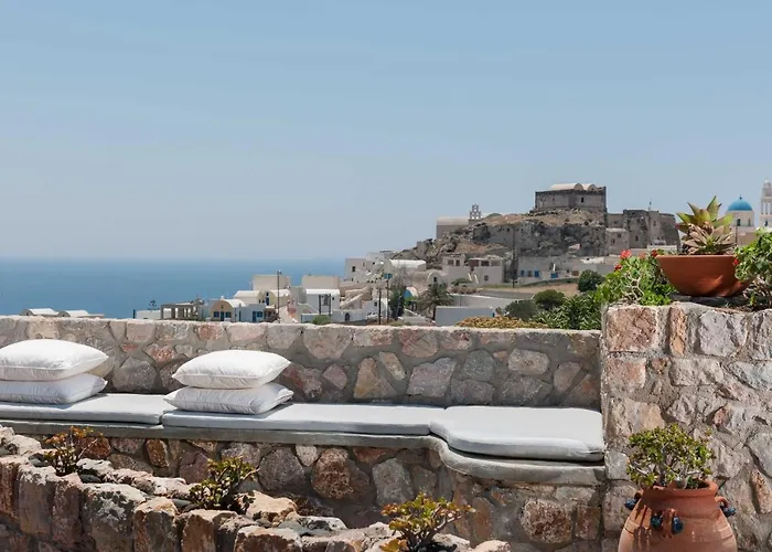 Red Cliff Santorini - Volcano View & Jacuzzi 别墅 Akrotírion