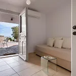 Black Gem - Private Heated Jacuzzi & Caldera View Villa *