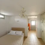Black Gem - Private Heated Jacuzzi & Caldera View